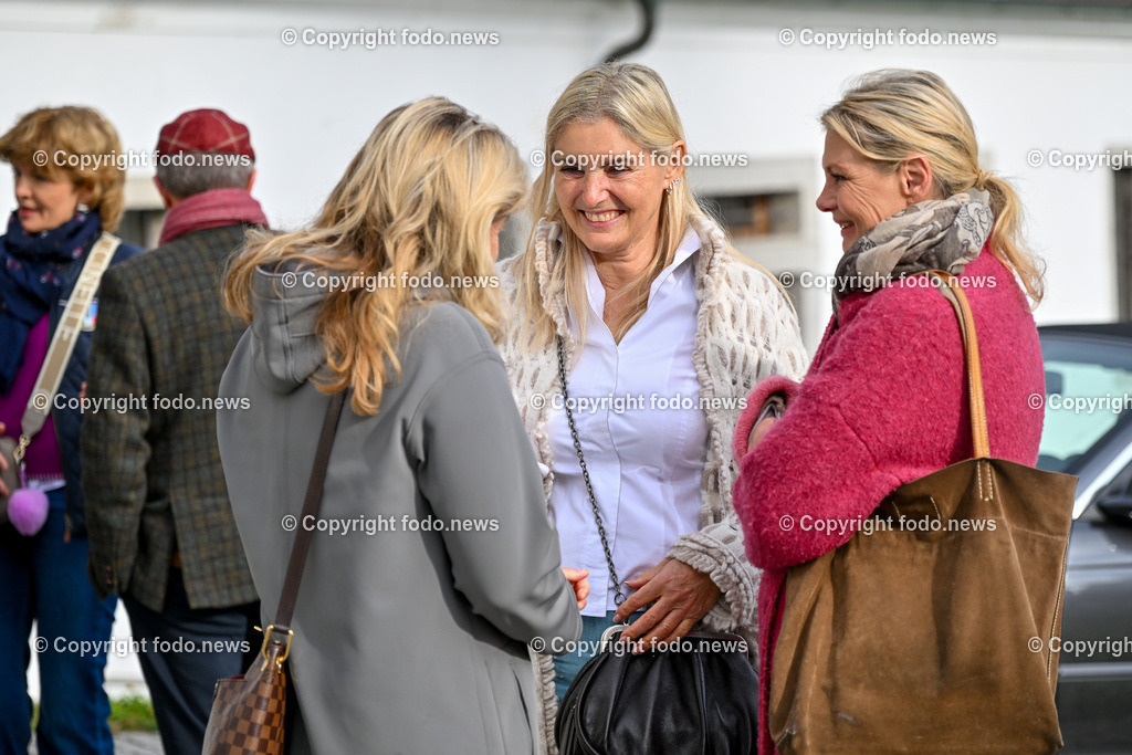 Frauen fuer Frauen_ Charity Oldtimerfahrt_ 04.10.2025-67 | 04.10.2025, Linz, AUT, Oldtimer Charity im Bild Frauen fuer Frauen Oldtimerfahrt, Teilnehmer©Harald Dostal / fodo.media