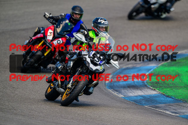 MaZZes_FotoMatrix_240520_6007705_6747 | INST