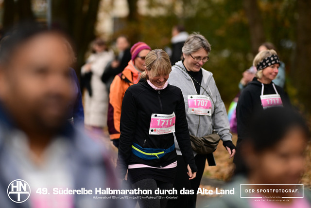 Süderelbe Halbmarathon 2025 I 09.11.2025 I Fotograf_DerSportfotograf.I 00507 | Der Sportfotograf. - Realisiert mit Pictrs.com