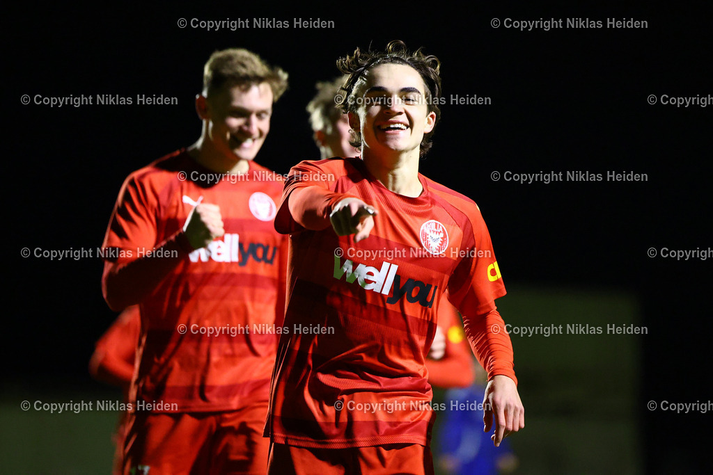NH_FCKiliaKiel_TuSRotenhof_FlensOberliga_18032026 | #19 Tino Klein (FC Kilia Kiel) bejubelt seinen Treffer zum 3:0.Fußball I Herren I Flens Oberliga I Saison 2025-2026 I 18. Spieltag I FC Kilia Kiel - TuS Rotenhof I 18.03.2026 I Kilia Stadion