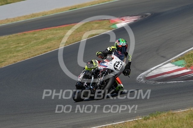 2024_05_16_PBK_15526 | Sportfotografie; SlowMotion; Video; Rennstrecke; Hafeneger; Speer; Racing; RSE; BMW; CBO; Trackday; Motorsportarena; Hockenheimring; Brno; Most; Barcelona; Valencia