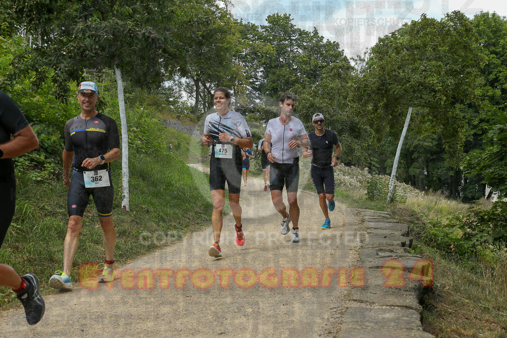 250824_1345_EX1_3528 | Sportfotografie im Rhein-Sieg Kreis, Köln, Bonn, NRW, Rheinland Pfalz, Hessen, etc. Unser Tätigkeitsfeld umfasst den Laufsport vom Volkslauf über den Marathon, Duathlon, Triathon bis zum Ultralauf wie Kölnpfad Ultra oder Schindertrail.