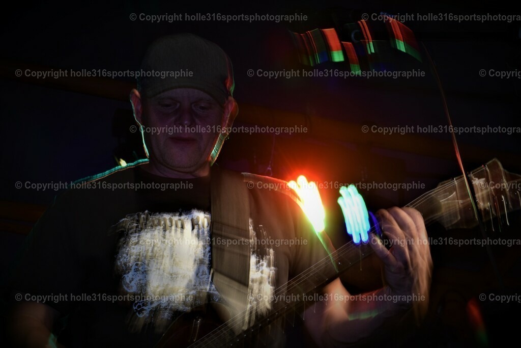 DSC_0374 (2) | Sportfotografie , Motorsport, Motoross, Reitsport, Mointainbike, Enduro,
Landschaft , Outdoor, Eventfotografie, Landschaft, Bilder online bestellen - Realisiert mit Pictrs.com