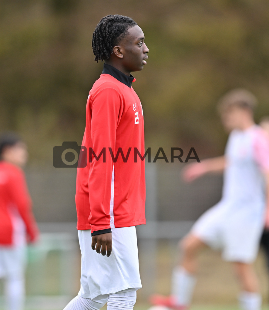 Fussball I Herren I Saison 2025-2026 I Bundesliga I 6. Spieltag I Eintracht Frankfurt - FC Bayern München  | MWMARA - Realisiert mit Pictrs.com