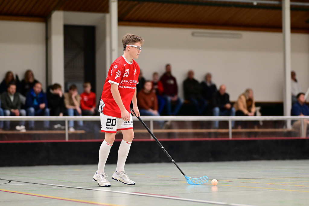 Floorball I Herren I Saison 2024-2025 I 2. FBL Herren Nord-West I 9. Spieltag I MTV Mittelnkirchen - TSV Tollwut Ebersgöns | Der Sportfotograf. - Realisiert mit Pictrs.com