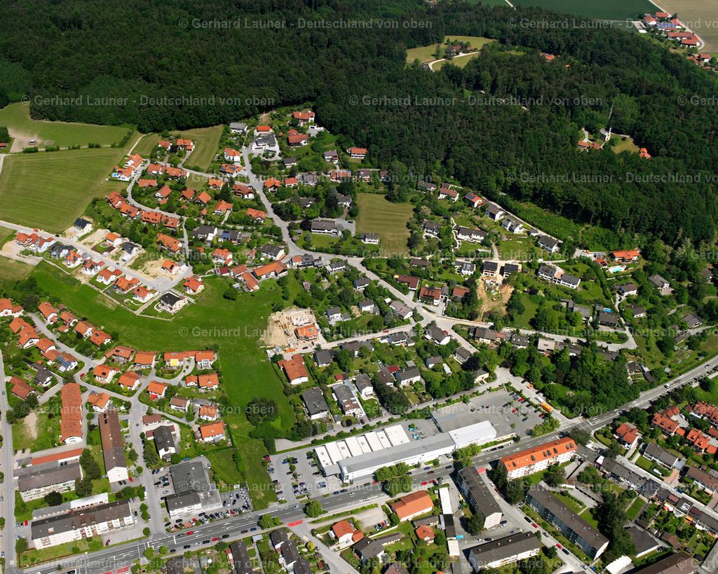 2600340 | UNGHAUSEN 09.06.2006 Stadtansicht des Innenstadtbereiches  in Unghausen im Bundesland Bayern, Deutschland // City view on down town  in Unghausen in the state Bavaria, Germany Foto: Gerhard Launer