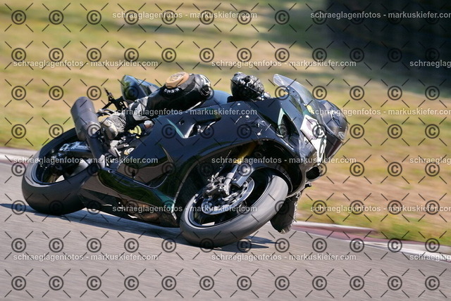26bt05-0972 | markuskiefer.com - Realisiert mit Pictrs.com