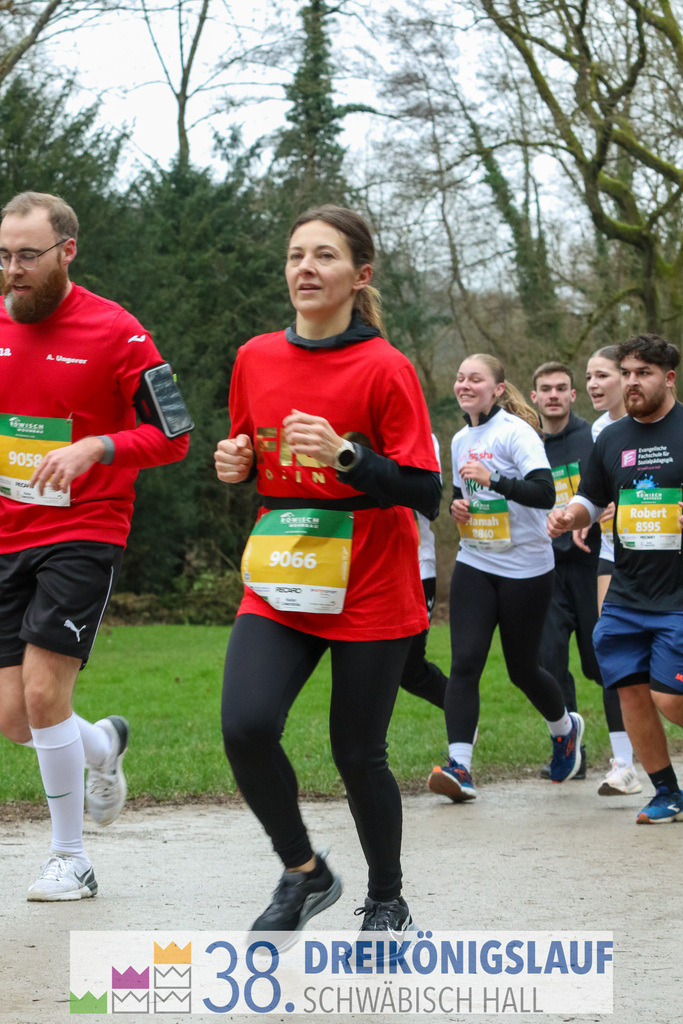 5km Roewisch Wohnbau Cup | 3 Koenigslauf 2024 5km Roewisch Wohnbau Cup - Realisiert mit Pictrs.com