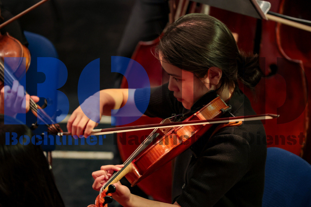 Maerkisches Jugendsinfonieorchester (MJO) {date} -  | {headline}(Foto: Sebastian Sendlak / BOND) - Realisiert mit Pictrs.com