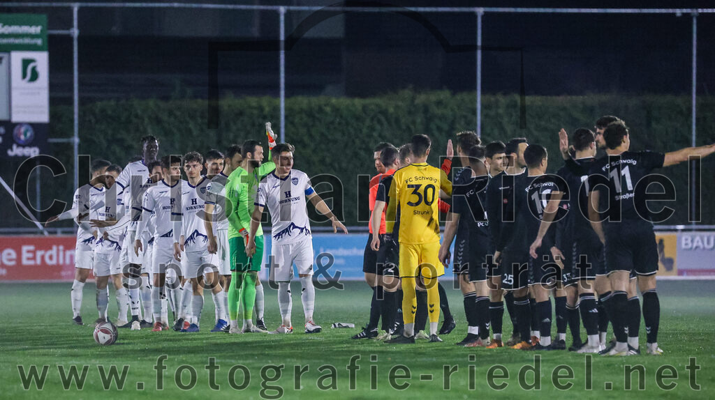 2024-03-15_004_FC_Schwaig_gegen_1_FC_Garmisch-Partenkirchen | Oberding, Deutschland, 15.03.2024:
Fußball, Landesliga Südost 2023 / 2024, 25. Spieltag, FC Schwaig gegen 1. FC Garmisch-Partenkirchen, Endergebnis: 4:0

Foto: Christian Riedel / fotografie-riedel.net
