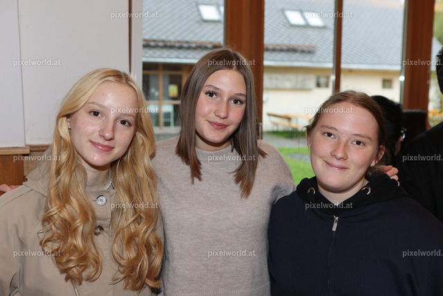 Erntedankfest mit feierlicher Einführung von Otto Markus Hoffmann als Akolyth | Bildershop von pixelworld.at - Realisiert mit Pictrs.com