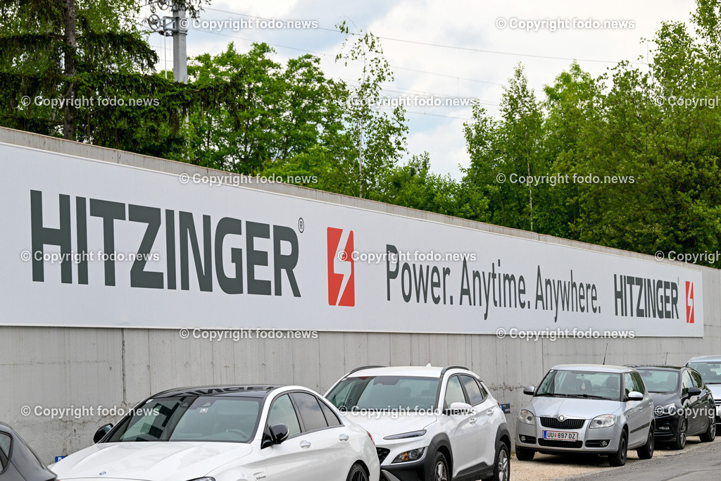 Hitzinger - Maschinen- und Anlagenbau_ Linz Wegscheid_ 05.06.2023-5 | 05.06.2023, Wegscheid Linz, AUT, Hitzinger - Maschinen- und Anlagenbau, im Bild Hitzinger - Maschinen- und Anlagenbau, Gebaeude, Logo, Schild, Schriftzug