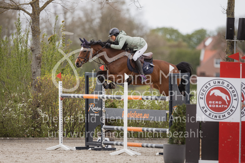 230427_HofSosath_2Ph-M2St-167 | Deine schönsten Turniermomente als professionelle Fotos! Entdecke hochwertige Pferdesport-Fotografie im Online-Shop. Jetzt Fotos finden & bestellen!