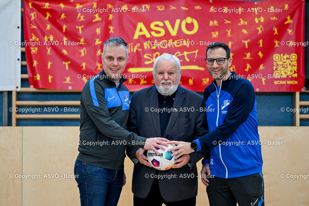 ASVÖ_ Fussballturnier SV Gallneukirchen_ 09.02.2025-102 | 09.02.2025, Gallneukirchen, AUT, ASVÖ, Fussball Nachwuchs Hallenturnier 2025, SV Gallneukirchen im Bild Teilnehmer U 9©Harald Dostal / fodo.media - Realisiert mit Pictrs.com