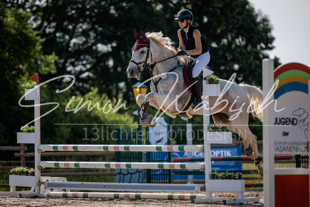 20260529-_3LI0202 | Tierfotografie Pferde, Hunde, Katzen, Haustiere.
Turnierfotografie Reitturniere, Reiten, Springreiten, Dressur in Hanau, dem Main-Kinzig-Kreis und dem Rhein-Main- Gebiet um Frankfurt