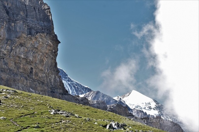 Schweiz 2025-05 - Kopie | Landschaftsfotografie Berge Mountain Landscape FotografieNatur Bilder Buidl Bergbuidl Bayern Heimat BergfotografieSonnenaufgang Sonnenuntergang Hobbyfotograf Bilderverkauf Leinwand - Realisiert mit Pictrs.com