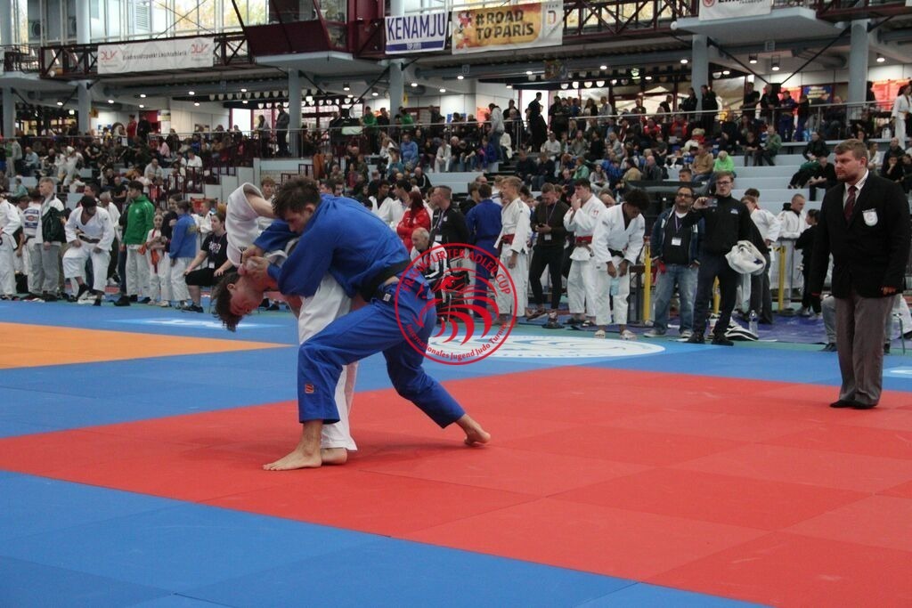 IMG_3515 | Fotos vom Adler Cup - Pictures from Adler Cup

Hier findet Ihr alle Eindrücke und großen Momente der Adler Cup Wochenenden. Here you will find all impressions and great moments of the Adler Cup weekends. - Realisiert mit Pictrs.com