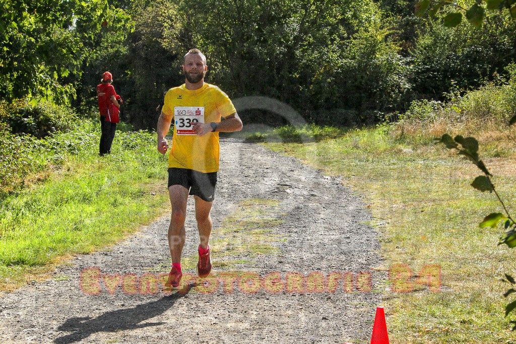 250830_1126_EV4_3435 | Sportfotografie im Rhein-Sieg Kreis, Köln, Bonn, NRW, Rheinland Pfalz, Hessen, etc. Unser Tätigkeitsfeld umfasst den Laufsport vom Volkslauf über den Marathon, Duathlon, Triathon bis zum Ultralauf wie Kölnpfad Ultra oder Schindertrail.