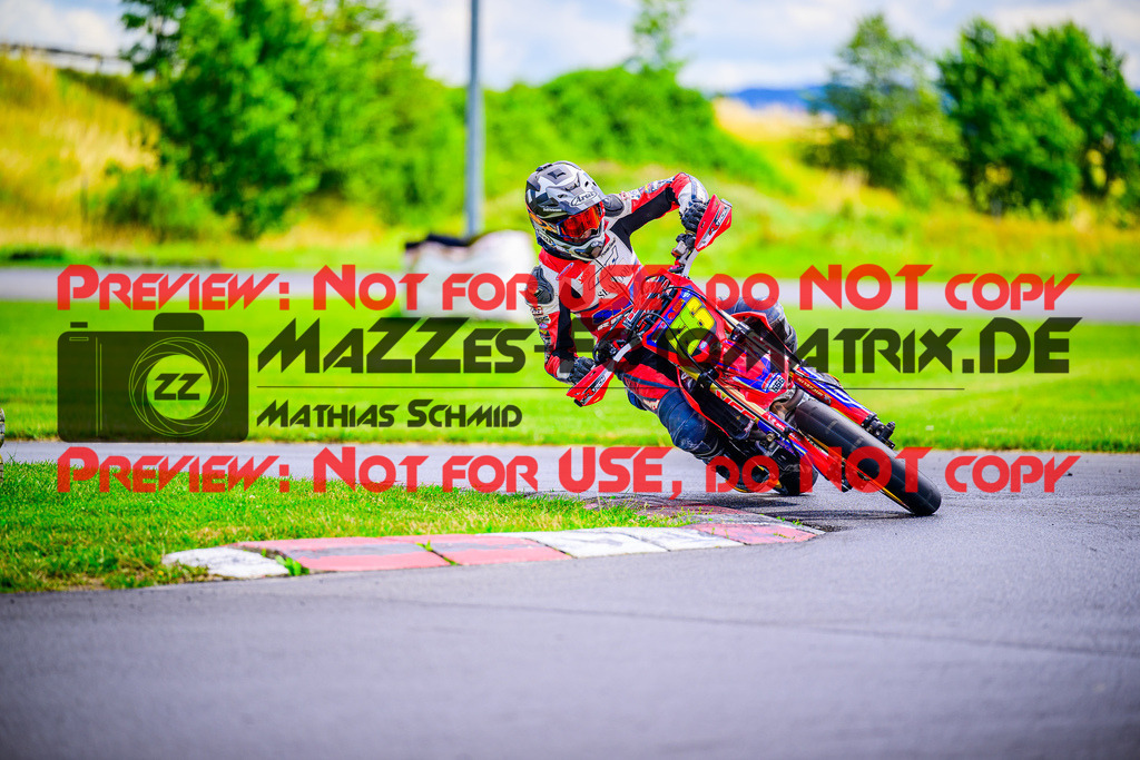 MaZZes_FotoMatrix_240713_6021986_7533 | S2