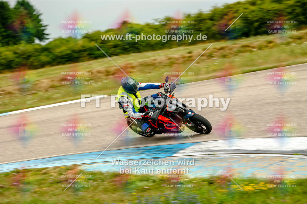 Chambley Juli-1448 | Hier findet Ihr Bilder von Touristenfahrten auf der Nürburgring Nordschleife oder von anderen Veranstaltungen die ich besucht habe. Viel Spass beim Durch Schauen 