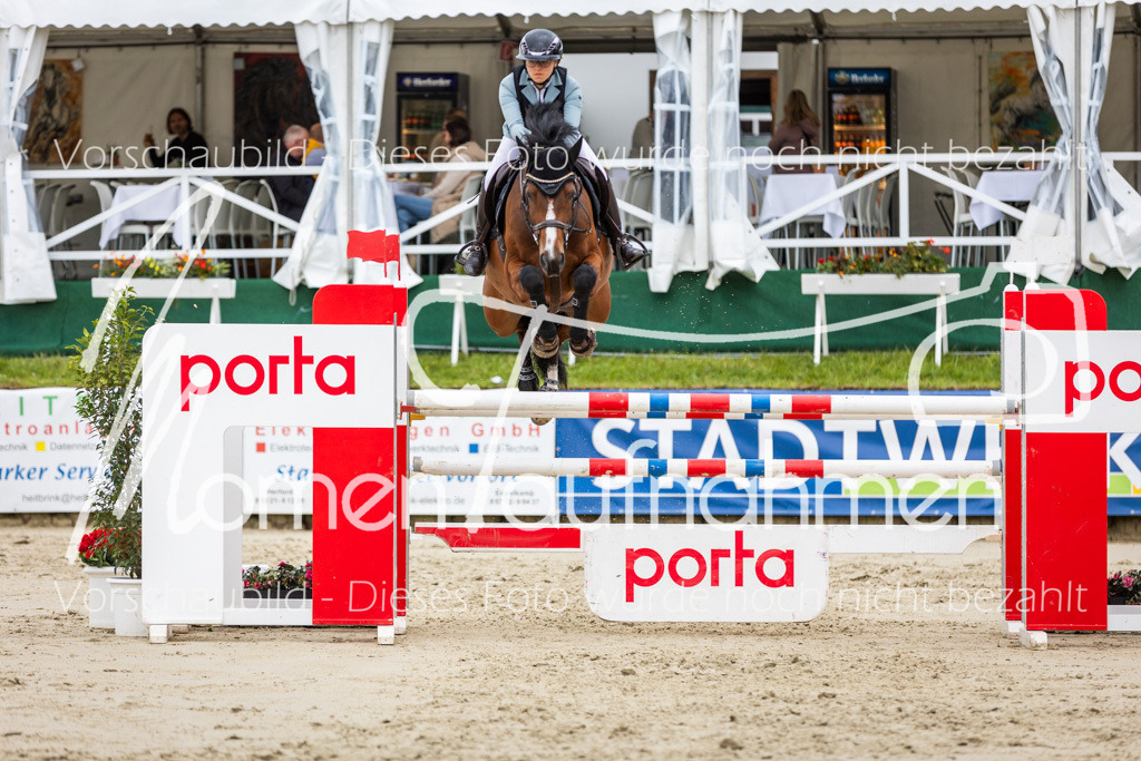 BHO-2PhSpr-M-5-2113 | MomenTaufnahmen Pferdesportfotos