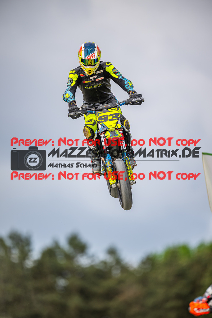 MaZZes_Fotomatrix_20250504_6007705_7987 | S1