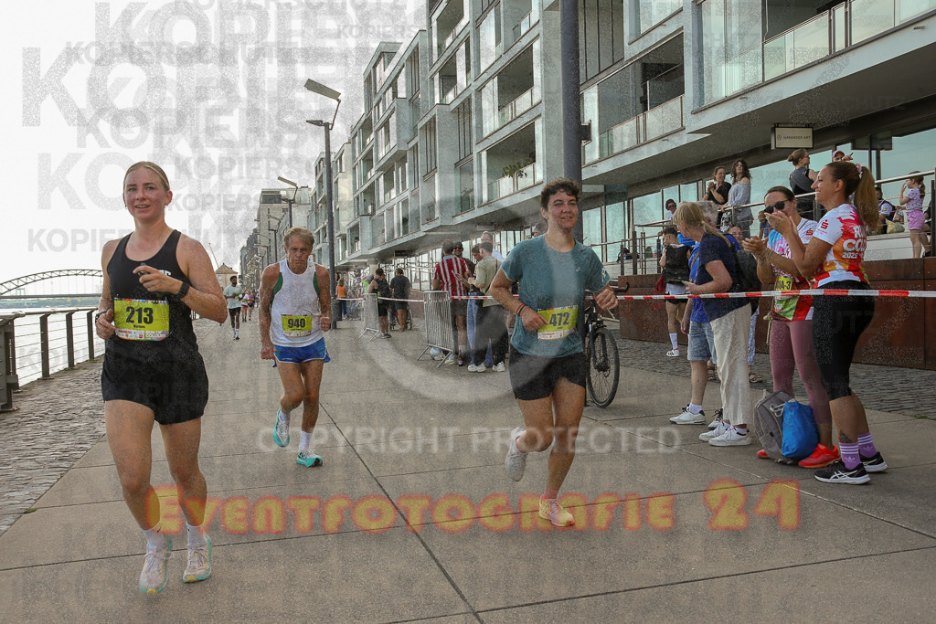 250920_1452_EX1_7994 | Sportfotografie im Rhein-Sieg Kreis, Köln, Bonn, NRW, Rheinland Pfalz, Hessen, etc. Unser Tätigkeitsfeld umfasst den Laufsport vom Volkslauf über den Marathon, Duathlon, Triathon bis zum Ultralauf wie Kölnpfad Ultra oder Schindertrail.