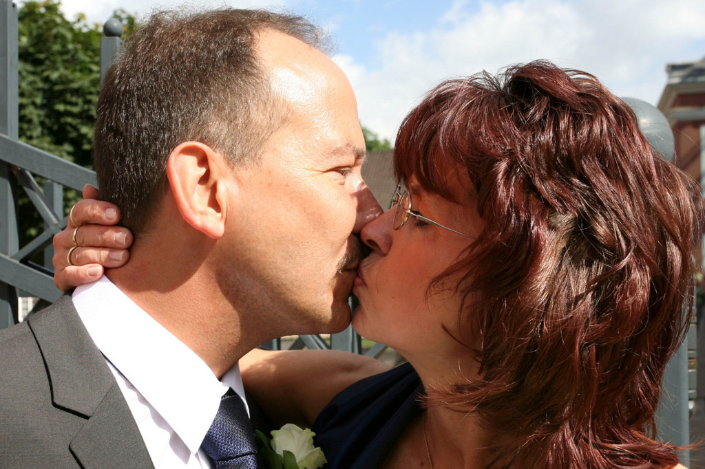 top-top.de Hochzeiten225 | Foto, Video, Fotografie, Videografie, Fotobox, DJ, Discjockey, Musik, Musikbox, Veranstaltung, Photobooth, Amazon, Ebay, Buchtipp, Bestseller, Autor, Verlag, Buch, Wesel, Hamminkeln, NRW, Dinslaken, Rees, Drohne, Hochzeit, Party, Fotobox, Wesel, Fotograf