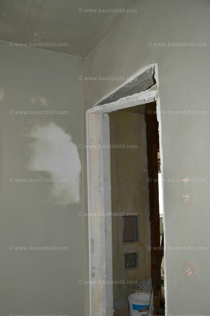 bib-lg18-putzarbeiten-0101 | Nach LV-Leistungsgruppen sortierte Detailfotos über den Bau eines Hauses. Alle Hausbau-Bilder direkt vom Urheber und Autor der Website Haus-Selber-Bauen.com