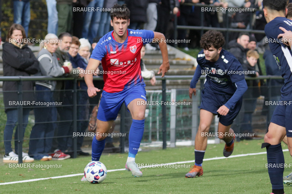 02.11.2025: A-Jugend-Niederrheinliga KFC Uerdingen - RSV Ratingen | Krefeld, Deutschland, 02.11.2025: Nikita Slavytskyi (KFC Uerdingen) in Aktion während des A-Jugend Niederrheinliga Spiels zwischen KFC Uerdingen  - RSV Ratingen am 02.11. 2025 am Löschenhofweg in Krefeld, Deutschland. (Foto Ralph Görtz / Brauer-Fotoagentur)