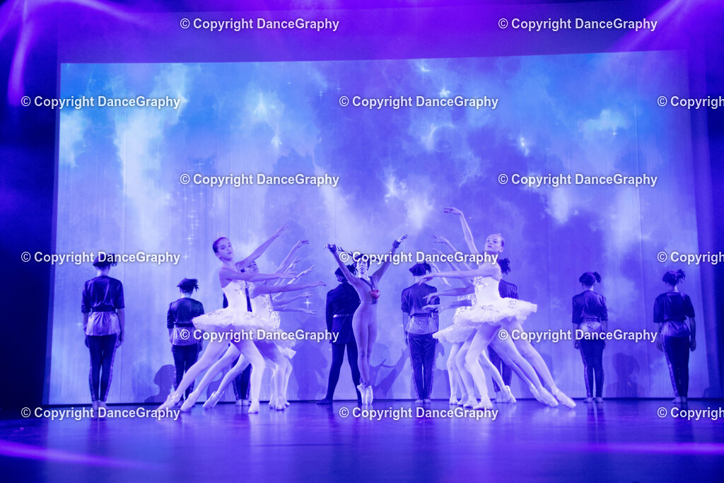 GPHY2781 | DanceGraphy - Realisiert mit Pictrs.com