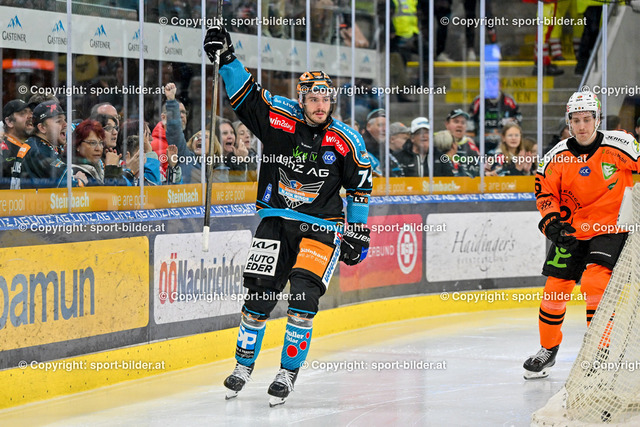 AUT, ICE, Black Wings Linz vs Graz 99ers | 01.11.2024, Linz AG Eisarena, AUT, ICE Eishockey Liga, Black Wings Linz vs Graz 99ers, im Bild Nico Feldner of Steinbach Black Wings Linz// ICE win2day Hockey League Match between Black Wings Linz and Graz 99ers in Linz, Austria on 2024/11/01