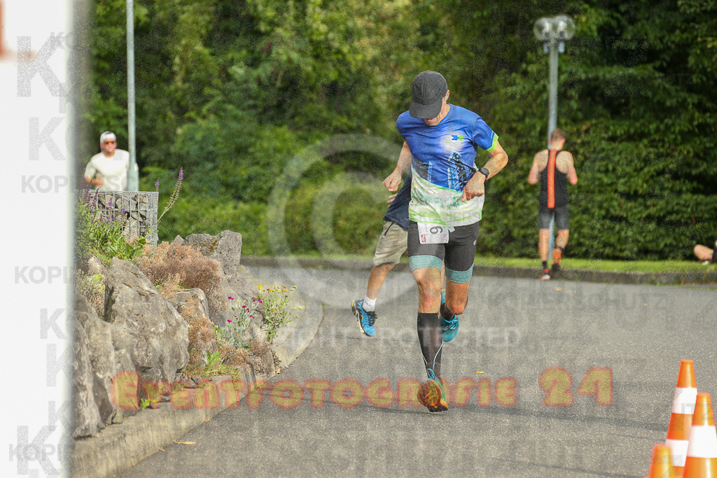 250801_1901_EX1_6884 | Sportfotografie im Rhein-Sieg Kreis, Köln, Bonn, NRW, Rheinland Pfalz, Hessen, etc. Unser Tätigkeitsfeld umfasst den Laufsport vom Volkslauf über den Marathon, Duathlon, Triathon bis zum Ultralauf wie Kölnpfad Ultra oder Schindertrail.