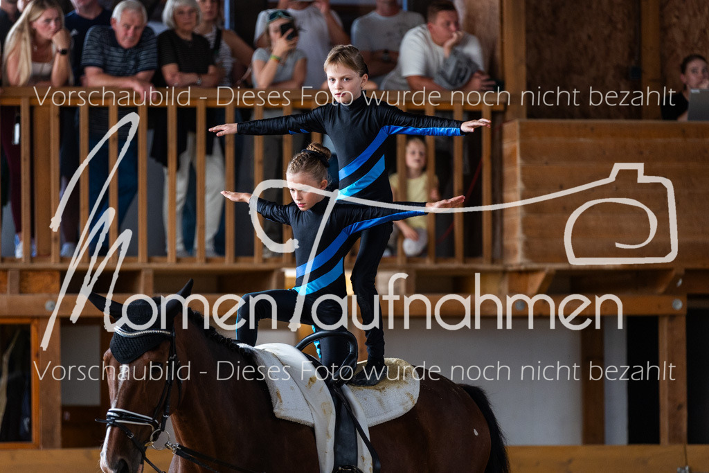 SS-Maxi-054 | MomenTaufnahmen Pferdesportfotos