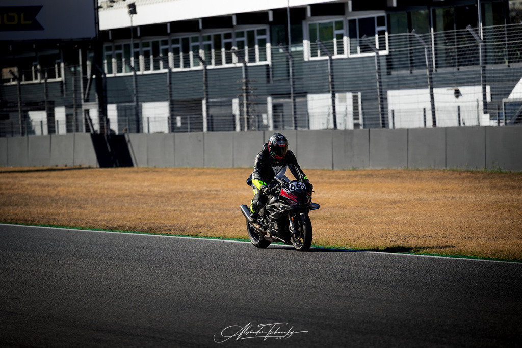 Ducati Trackday Hockenheimring 2026 | Entdecken Sie die faszinierende Welt von Alexander Tschuncky Arts: Kreative Fotografie, atemberaubende Automobilkunst und hochwertiger Bilderdruck. Lassen Sie sich inspirieren! - Realisiert mit Pictrs.com