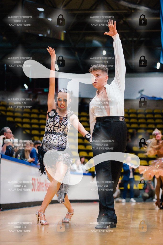 Hessen Tanzt WDSF Open Youth Latin 11th (40) Valeriy Koychev _ Ivana Kirova (Bulgaria)-2025-05-17-2496 | Webshop for digital downloads and prints of dance sport, event & show photographer Julian Link - Realisiert mit Pictrs.com
