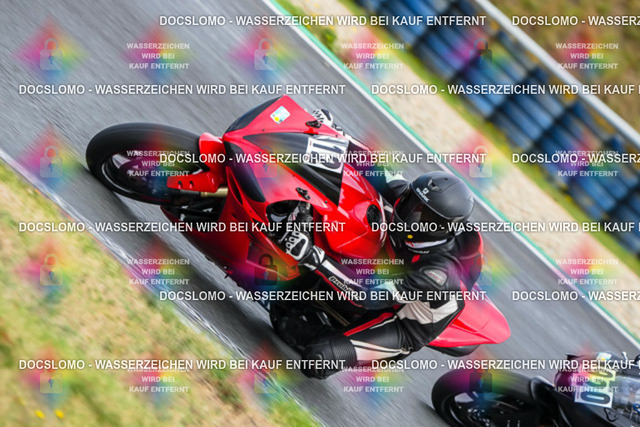 2026_09_13_PBK_41675_LRX | Sportfotografie; SlowMotion; Video; Rennstrecke; Hafeneger; RSE; Speer; Trackday; Motorsportarena; Hockenheimring; Brno; Most; Barcelona; Valencia, Benny; Kaetzmer;