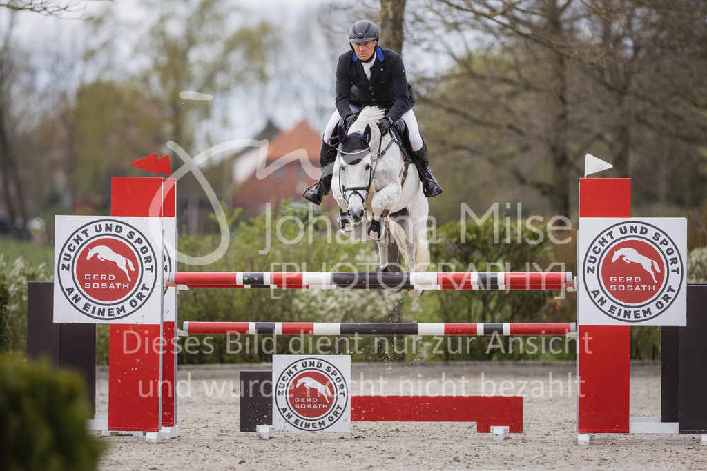 230427_HofSosath_2Ph-M2St-178 | Deine schönsten Turniermomente als professionelle Fotos! Entdecke hochwertige Pferdesport-Fotografie im Online-Shop. Jetzt Fotos finden & bestellen!