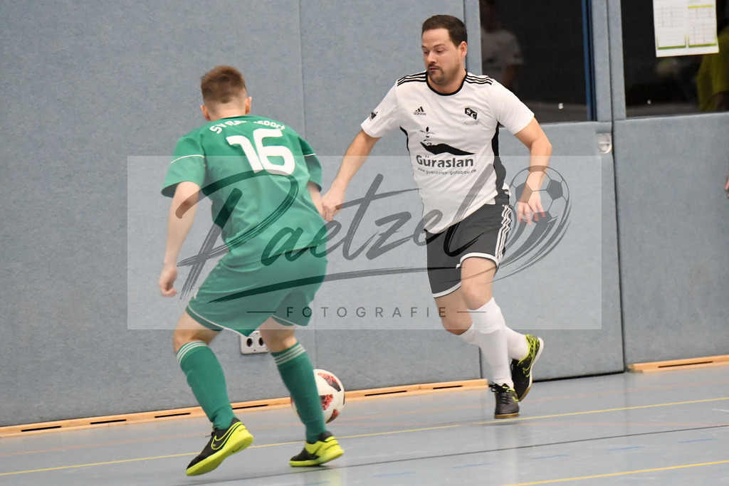 20200119_VGHCUP_0068 | Fußball, Herren:   beim 35. Schledehauser VGH-Cup am 19.01.2020 in der Waldsporthalle Schledehausen in Schledehausen, Deutschland.(Foto von Nico Paetzel) - Realisiert mit Pictrs.com