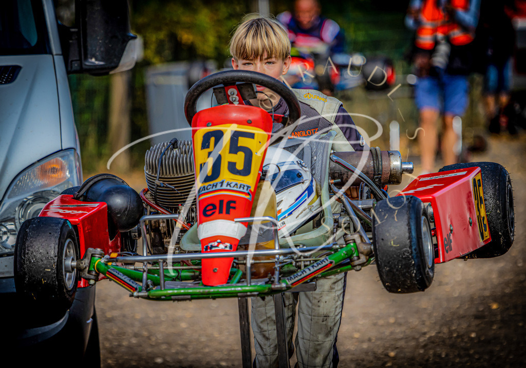 D9F18E9E-639C-4D6A-81E7-283B2BA2D0C0 | traudl_s_fotos