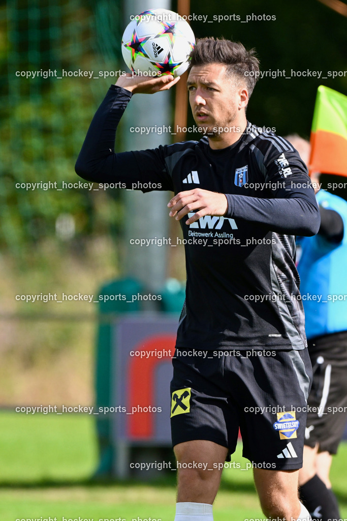 SV Rothentuhurn vs. URC Thal Assling | #8 Patrick Hainzer URC Thal Assling, SV Rothentuhurn vs. URC Thal Assling, SV Rothentuhurn vs. URC Thal Assling am 15.09.2024 in Rothenthurn (Sportplatz Rothenthurn), Austria, (Photo by Bernd Stefan)
