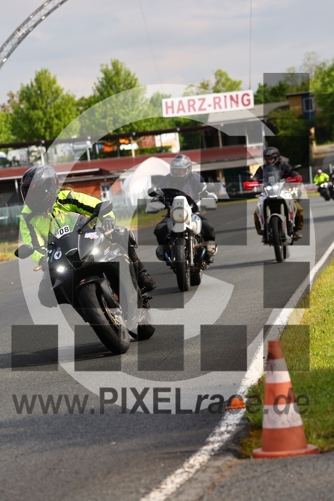 top-20260513_02050 | Schöne Erinnerungen an spannende Momente - das festzuhalten ist unser Job. PIXELrace.de ist seit 2003 auf den Rennstrecken Europas unterwegs um die Action draußen beim Fahren und die wunderbare Stimmung imm Fahrerlager für euch einzufangen.