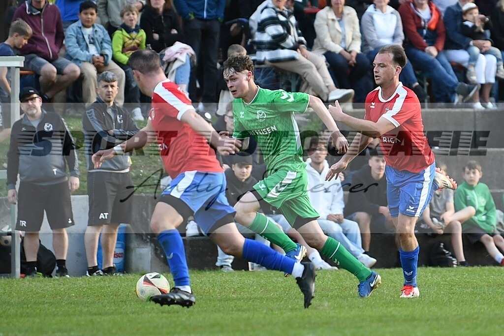 aaaaDSC_3700 | Kaufen Sie Sportbilder im Onlineshop von Andy Scherrer Sportfotografie. Faszinierende Bilder von Sportevents aus der ganzen Schweiz. Fussball, Frauenfussball, Unihockey, Handball, Schwingen und weiteren Sportarten. - Realisiert mit Pictrs.com