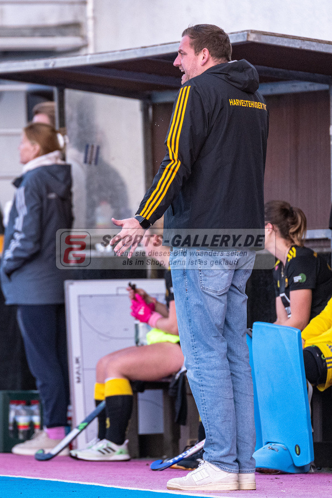 SM_20250425-D85_2857 | 1.Bundesliga Feld - Rückrunde (W) HTHC - DCADA / 1:2
