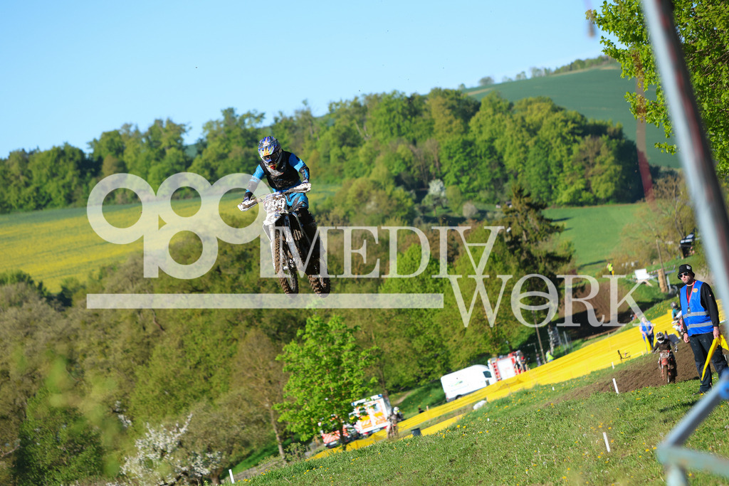 5E6A5332 | 989 MEDIAWORK