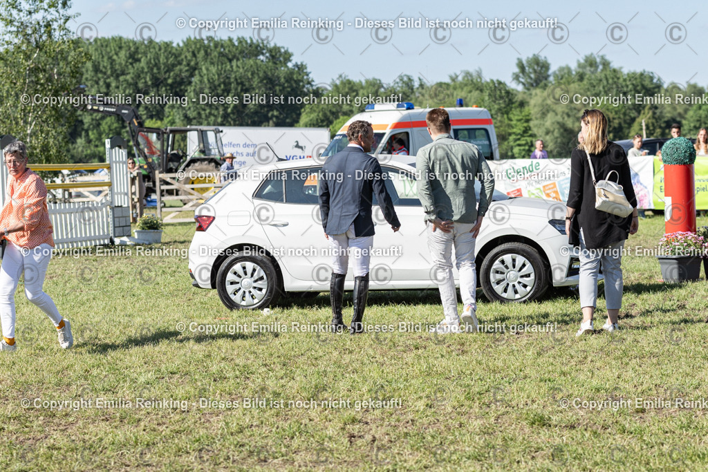 CL5A1567 | Emilia Reinking Fotografie - Realisiert mit Pictrs.com