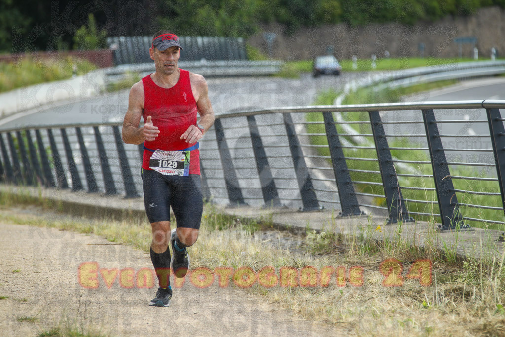 240615_1317_EV4_6737 | Sportfotografie im Rhein-Sieg Kreis, Köln, Bonn, NRW, Rheinland Pfalz, Hessen, etc. Unser Tätigkeitsfeld umfasst den Laufsport vom Volkslauf über den Marathon, Duathlon, Triathon bis zum Ultralauf wie Kölnpfad Ultra oder Schindertrail.