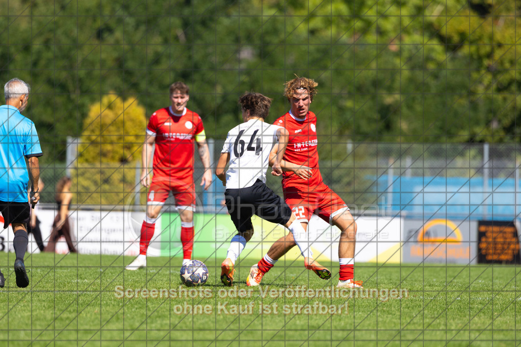 20260906_133955_0201_(c)_by_PhotoPeet | #,1.FC Donzdorf II (rot) vs. SGM Jebenhausen-Bezgenriet (weiß), Fußball, Kreisliga A3 - Bezirk Neckar/Fils, 02. Spieltag, Saison 2026/2027, Rasenplatz Lautertal Stadion, Süßener Straße 16, 73072 Donzdorf, 06.09.2026 - 13:00 Uhr,Foto: PhotoPeet / Sport- &amp; Eventfotografie / Peter Harich