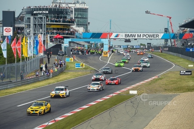 24hNbr18_0123371JM_LDN | 24h Nürburgring 2018 - Foto: Gruppe C Photography; #074 BMW M4 GT4, Walkenhorst Motorsport: Thomas D. Hetzer, Raoul Owens, Nicolas Pohler, Florian Weber - Realisiert mit Pictrs.com