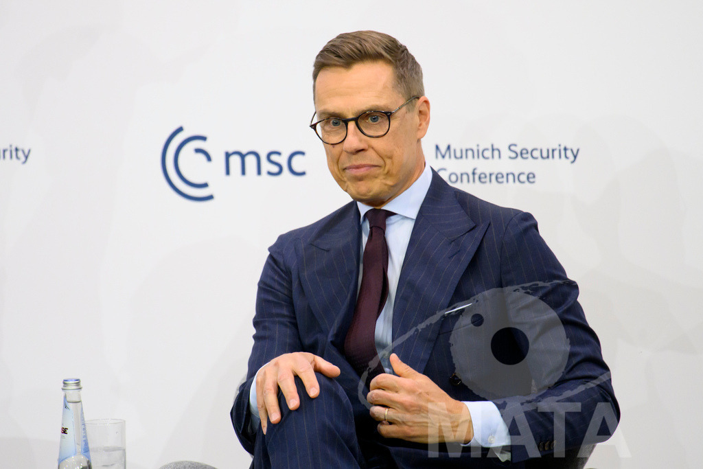 _DWA5628 | MATA IndoCon - Realisiert mit Pictrs.com